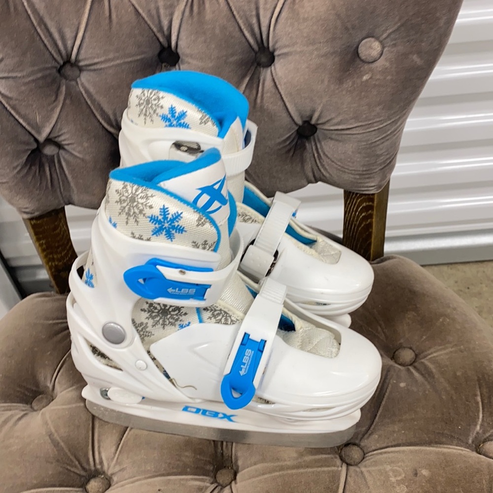 Girls ice skates size 13